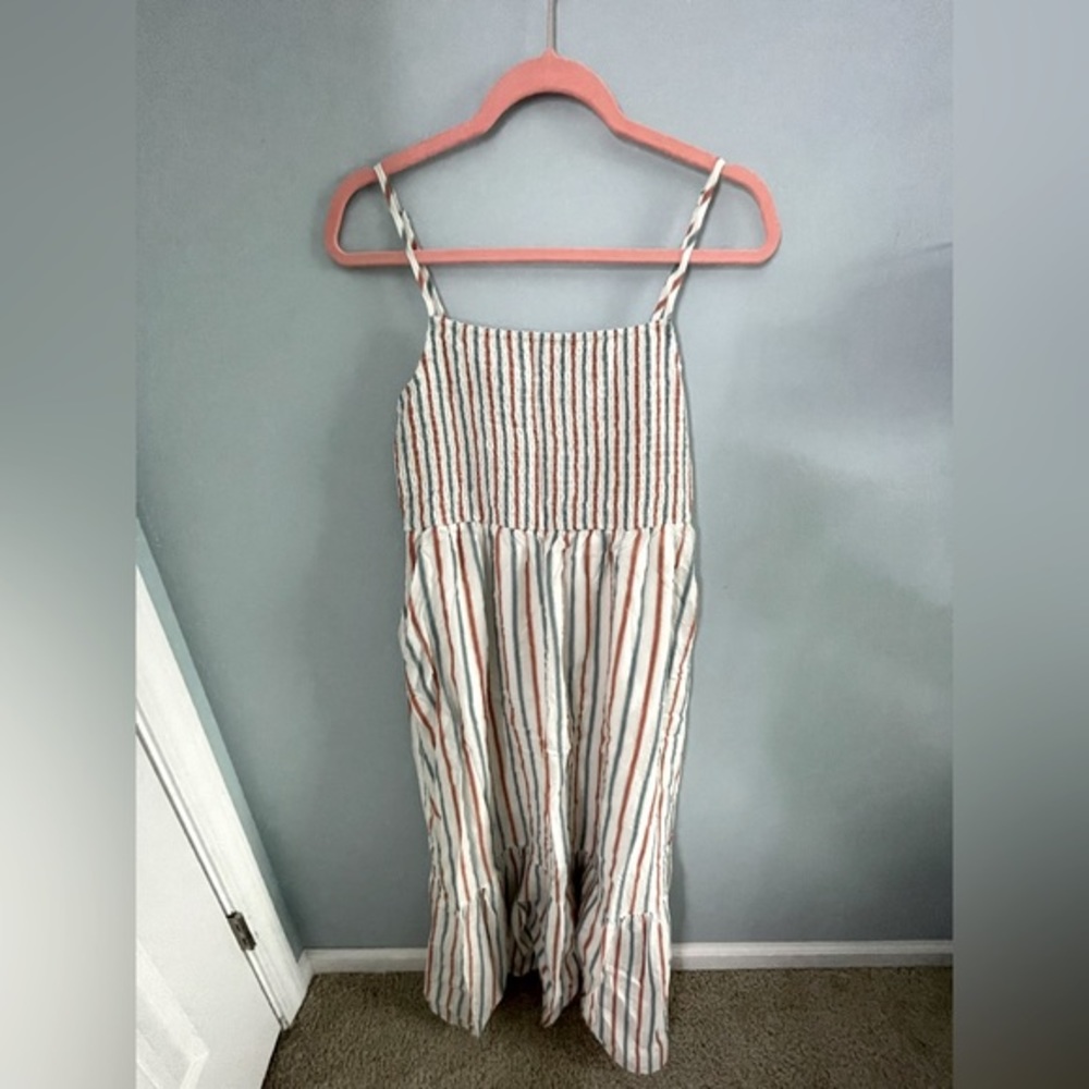 NWOT Women’s boutique dress - size Large‎